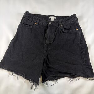 H&M &Denim Women Size 12 High Waist Black Denim Shorts Raw Hem Edgy Summer style